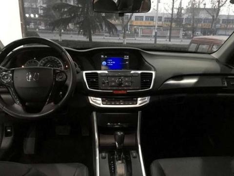 落地价22万，现在只需15万，本田发动机，车内听不见发动机的声音