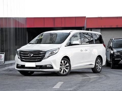 7座精品车, 比汉兰达大两圈, 轴距超3米, 卖17万, 适合和睦的家庭