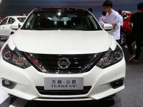 日产天籁效果图曝光 搭载2.0L发动机将于明年正式上市