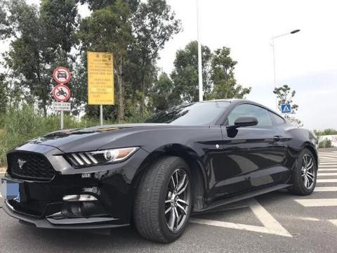 50万以内最帅的车，果断放弃看好已久的奔驰把它提回家