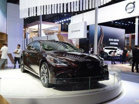 品牌豪华不输奔驰，时隔十年再度入华，官降50万将成奥迪劲敌