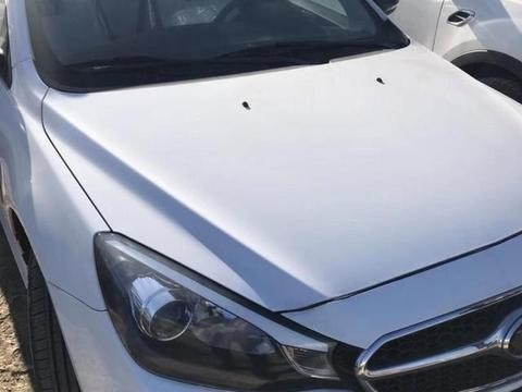 花5万提新车，朋友以为这车得几十万，车主：多亏了法拉利设计师