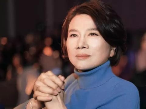 耗资30亿，董明珠的SUV终于上路！网友：看到车标想笑