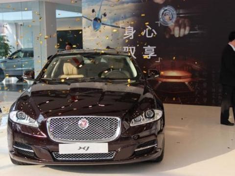 论一款高效发动机的重要性：实拍讲解新一代捷豹XFL有感而发