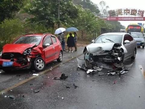 吉利和轩逸相撞，吉利完胜，再次为国产车鼓掌！