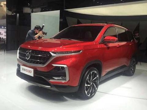 宝骏530没让人失望，大六座6年免检，这白菜售价也太亲民吧！