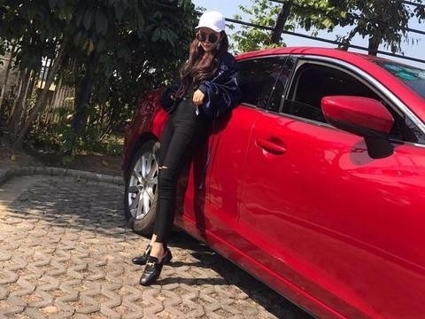 女子和老公都不太懂车, 就是颜控, 看中这三款车, 但不知如何选