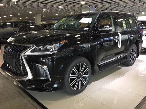 限量版雷克萨斯LX570，外观霸气无比，内饰布局很奢华！