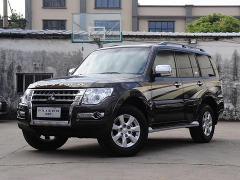 40万宁愿买三菱帕杰罗, 也不买丰田普拉多2700?