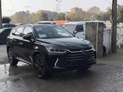 比亚迪唐二代真车终于到店, 网友: 这可能是目前颜值最高的国产SUV