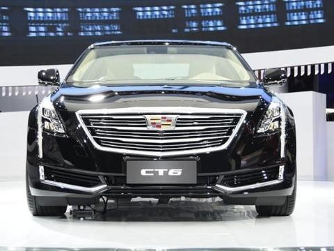 这进口豪车又降12万, 车长5.2米+V6发动机, 知道的人却很少?