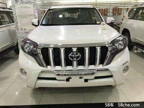 17款丰田霸道2700中东版降价现车折扣多