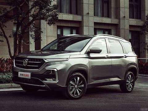 宝骏最新款SUV，1.5T动力配超大天窗, 7万起必再成2018年爆款!