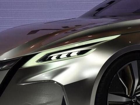 全新日产天籁，比思域硬朗，半自动驾驶，卖18万完胜迈腾雅阁