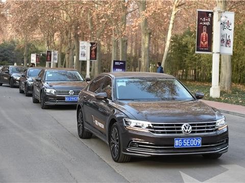 打开向上之路 对标BBA和沃尔沃 感受不一样的辉昂