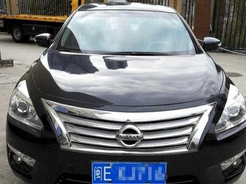 听老师傅说的买了这辆车 后真的是买对了，当初还好没有买别的车