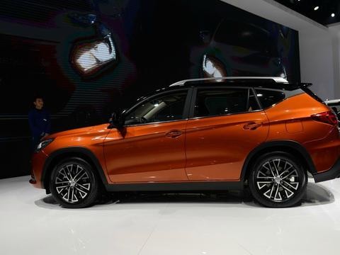 全景天窗，2.0T，颜值完爆GS4，性价比超哈弗H6，还不到8万！