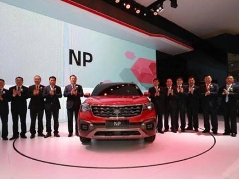 起亚翻身作，搭1.4T发动机，黑科技加身售11万，让汉兰达怎么活