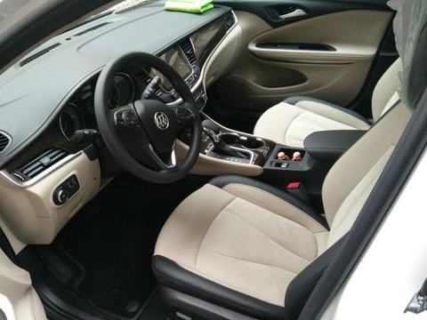 这车比大众神车舒服多了，事实证明，这车能把速腾踩在脚下