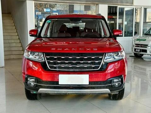 国产路虎揽胜到店，外观不输百万豪车，售价6万众泰都服了