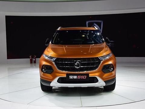 外观比哈弗时尚，配置丰富，悬浮式车顶，6万起售，良心十足！