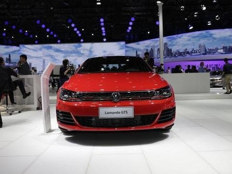 大众这款车很低调, 轿跑设计才卖14万, 月销过万闷声发大财!