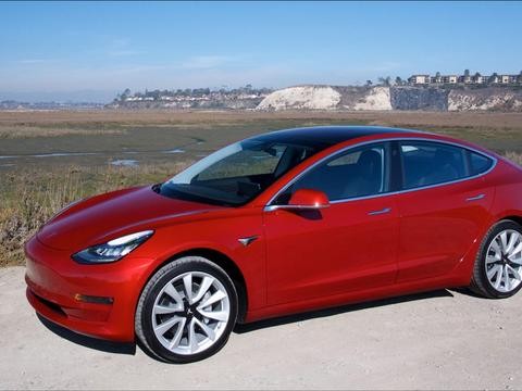 预定超50万的特斯拉Model 3，这6问题是购买前最关心问题