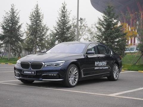 彩票中了100万，这四辆车，我该选那个？