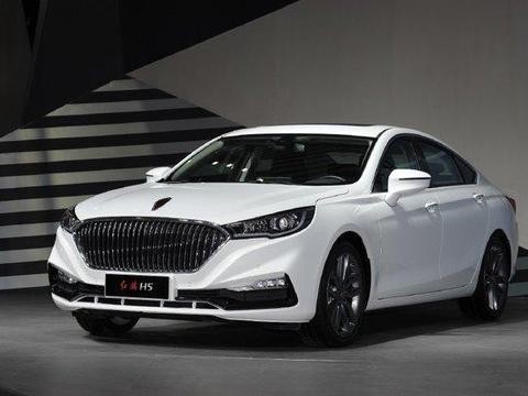 红旗H5售价15万，网友直呼作死，吴京直接买下10辆送员工，打脸