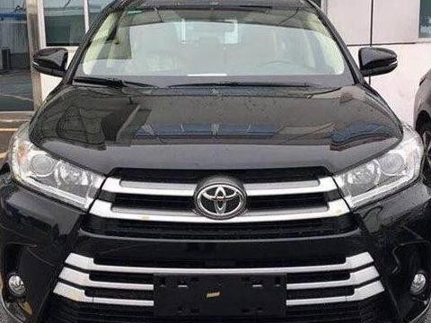 2018款汉兰达，推出6座车型，6座6年免检不喷字