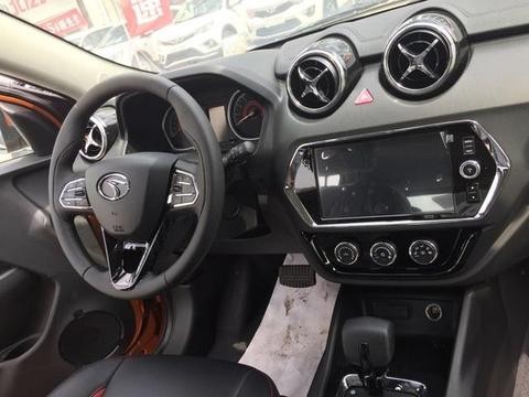 女朋友说你要敢买众泰我就跟你分手，最后买了DX3