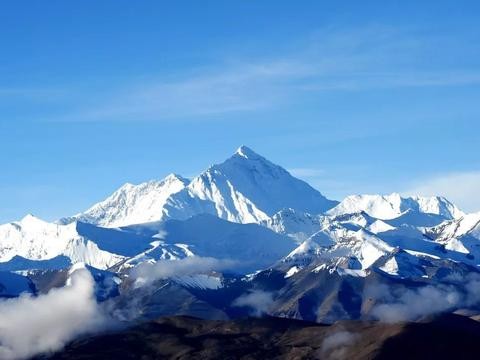 吉利博越用一箱油来向全世界展示何为“博越速度”