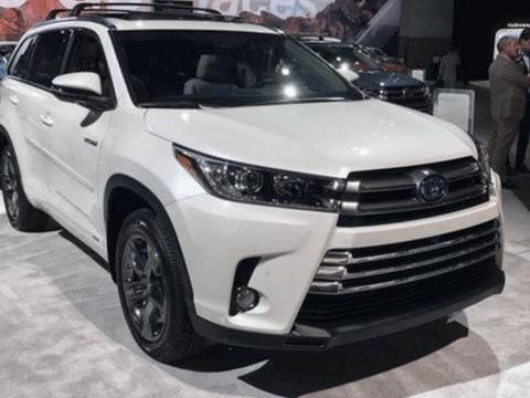 2018款丰田汉兰达, V6+电动机, 外观帅到炸, 全新8AT变速箱