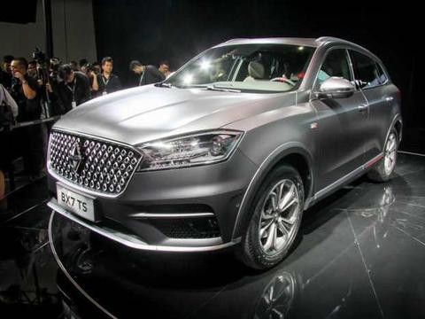 正宗德系SUV, 内饰奢华不输宝马, 开出去比奥迪Q5还有面子!