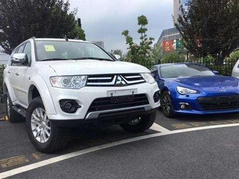 买普拉多不如买这车，大七座配6缸四驱，降7万卖15万起！