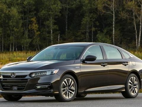 现在抄底这几款热销车型，最少可省3万，网友称这波不亏