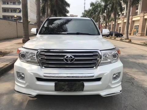 兰德酷路泽落地价127万 如今仅售28万，车主：日系硬汉，外形气派