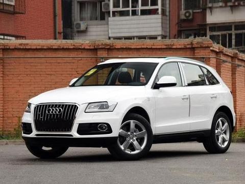 30万起，奥迪Q5换代归来，豪华中型SUV激战一触即发