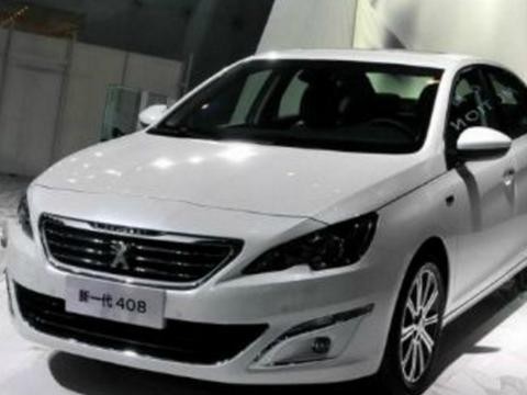 标配6气囊，配置丰富，安全性高，空间大过卡罗拉，还不到10万