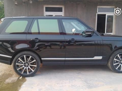 不愧为模仿大师！众泰终于造出路虎，换了车标就是一台揽胜