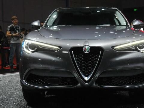 这豪车比卡宴霸气，标配四驱+独立悬架才这价，知道的人却不多？