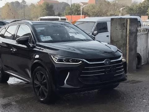 比亚迪唐二代真车终于到店, 网友: 这可能是目前颜值最高的国产SUV