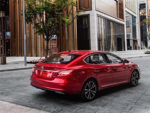 9万多，7秒破百！“外貌协会”有它一席