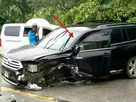 当比亚迪撞上丰田汉兰达，真没想到是这结果？