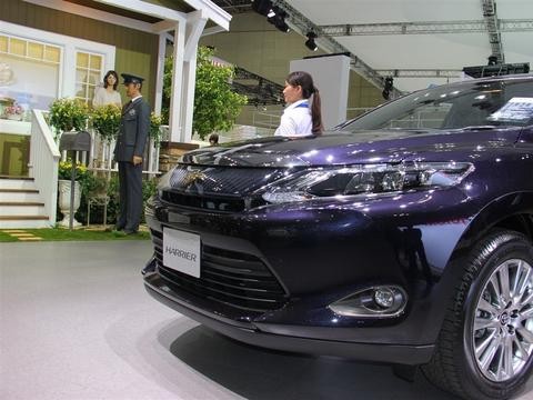 汉兰达换标版要国产，23万比奥迪漂亮，打开车门这车必火！