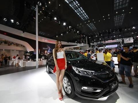 本田开窍了! 全新CRV不再是驼背,看车架子就知道了,错过肯定后悔