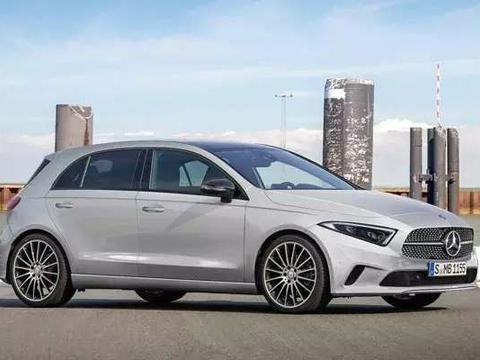 奔驰全新A级，网友：这个样子到底是美是丑