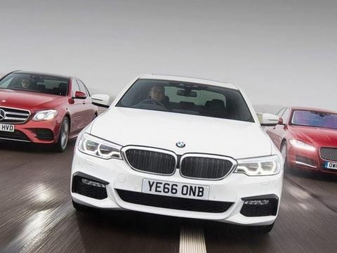 奔驰E级 vs 宝马5系 vs 捷豹XF动态对比