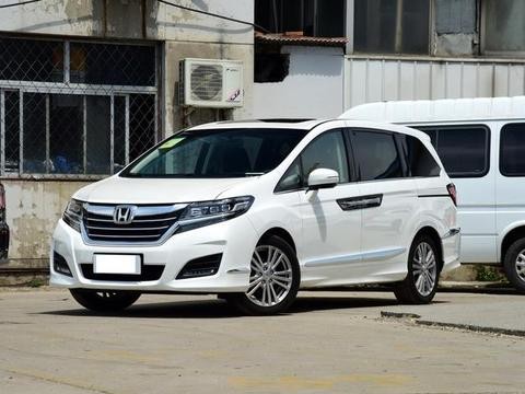 风靡二孩家庭七座车，比途昂便宜10万，家人说坐上都不想起来了