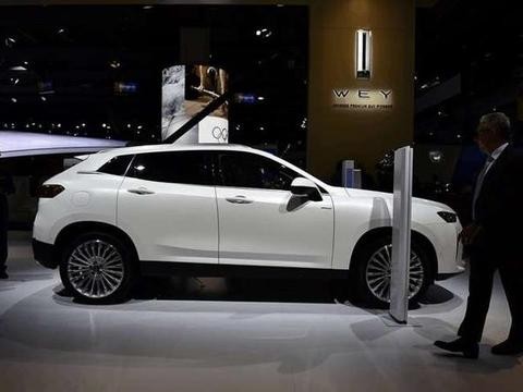 百公里油耗仅2.3L，售16万，开出去比宝马还有面子！